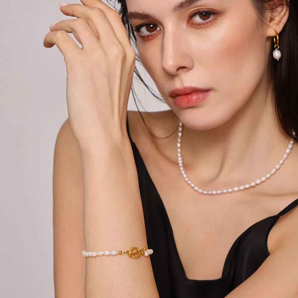 Pearl Necklace, Bracelet and Earrings