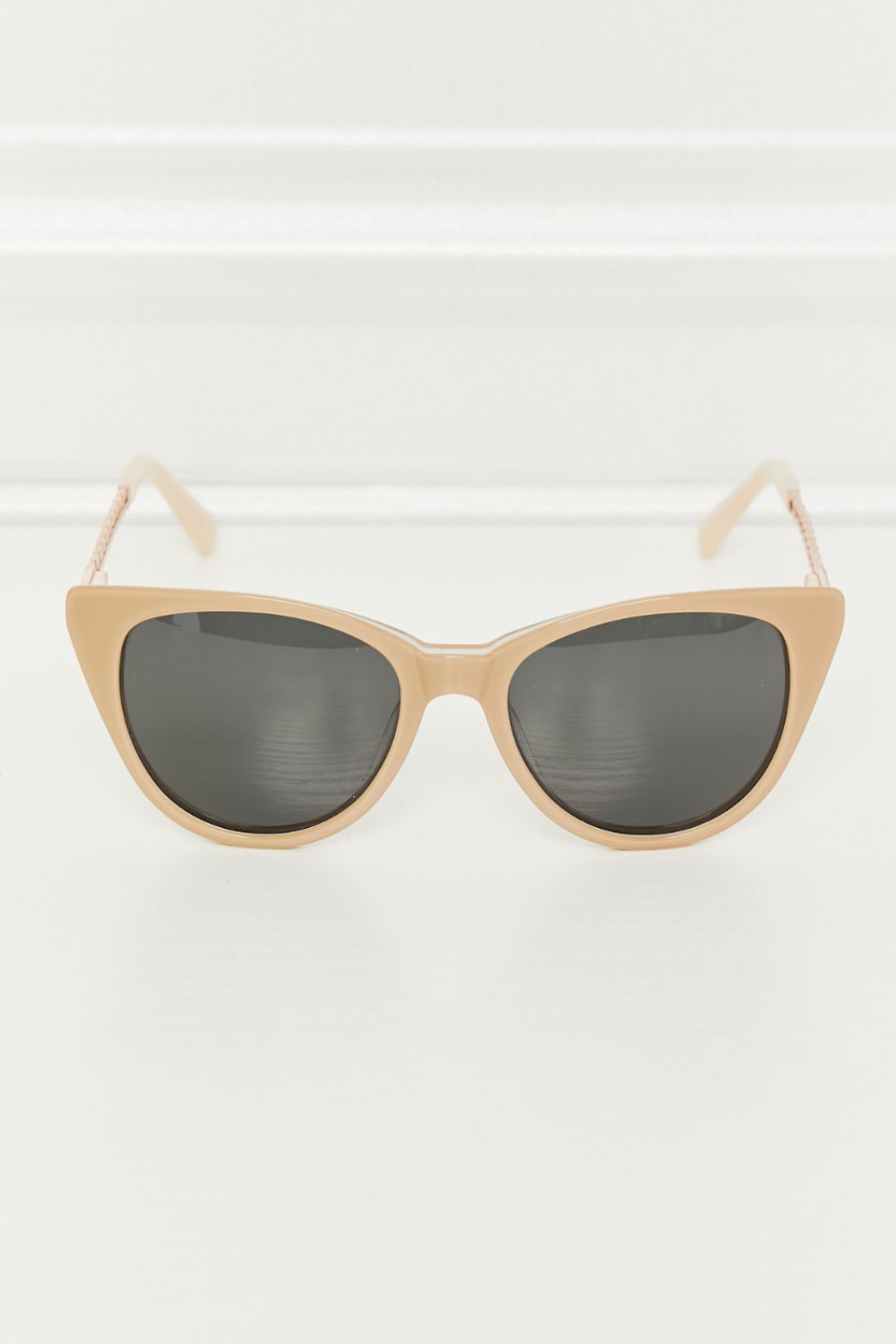 Cat-Eye Frame Sunglasses