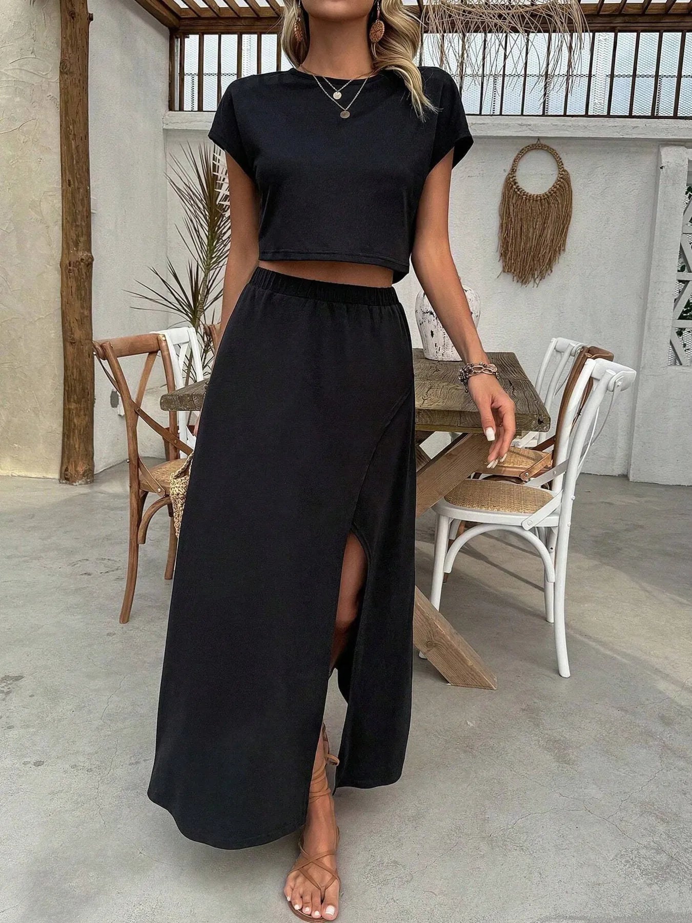 Round Neck Set