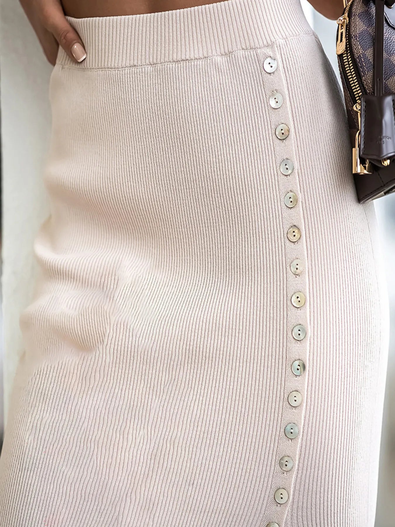 Unique Button Curve Skirt