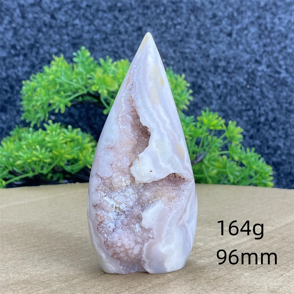 High Quality Agate Crystal 164g
