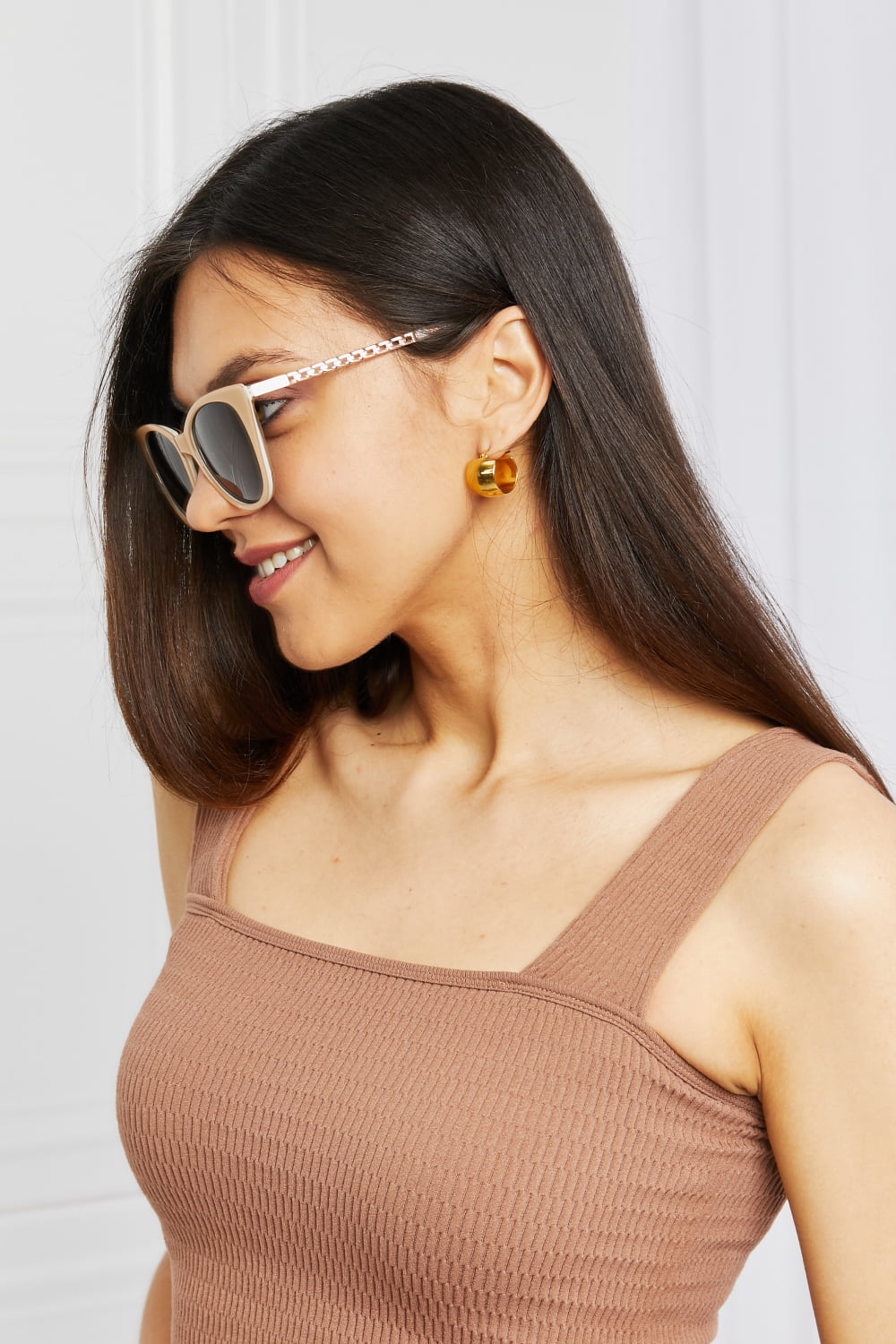Cat-Eye Frame Sunglasses