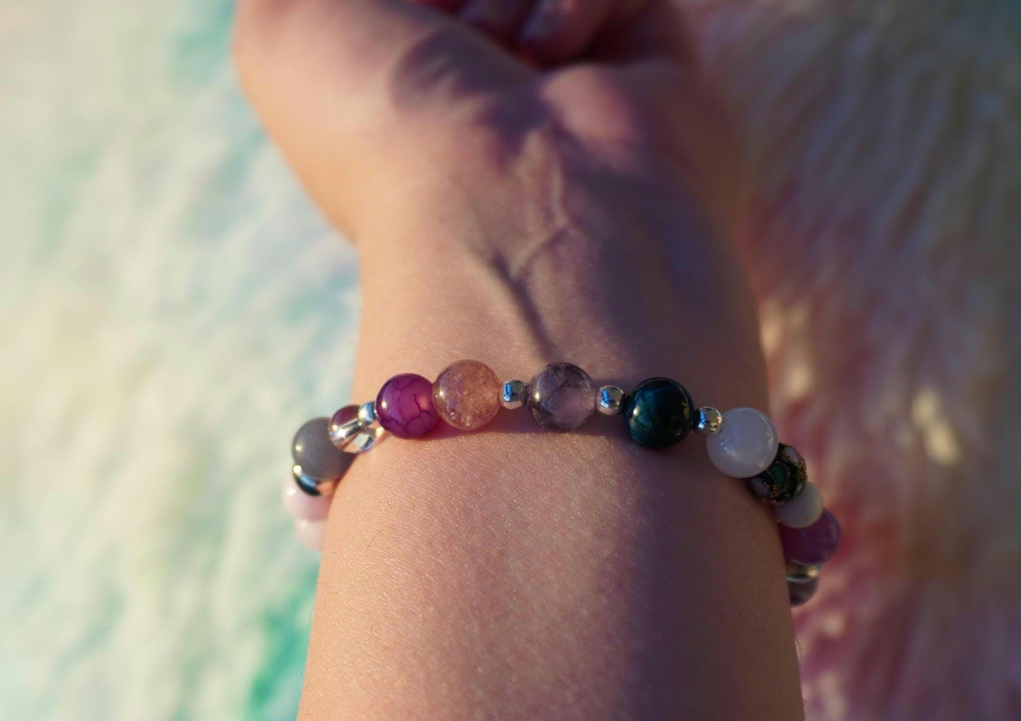 Beautiful & Girly-Vibe Crystal Bracelet