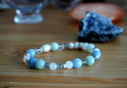 Cute & Feminine Vibes Crystal Bracelet
