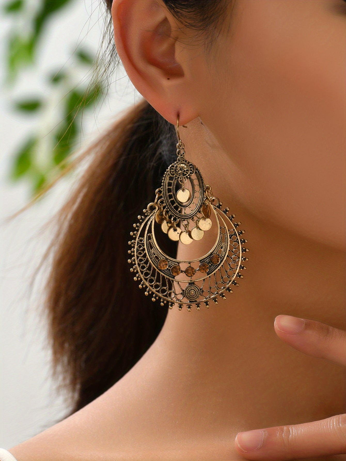 Exquisite Hollow Dangle Earrings