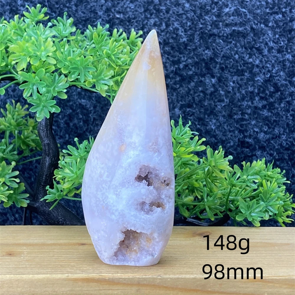 High Quality Agate Crystal 148g
