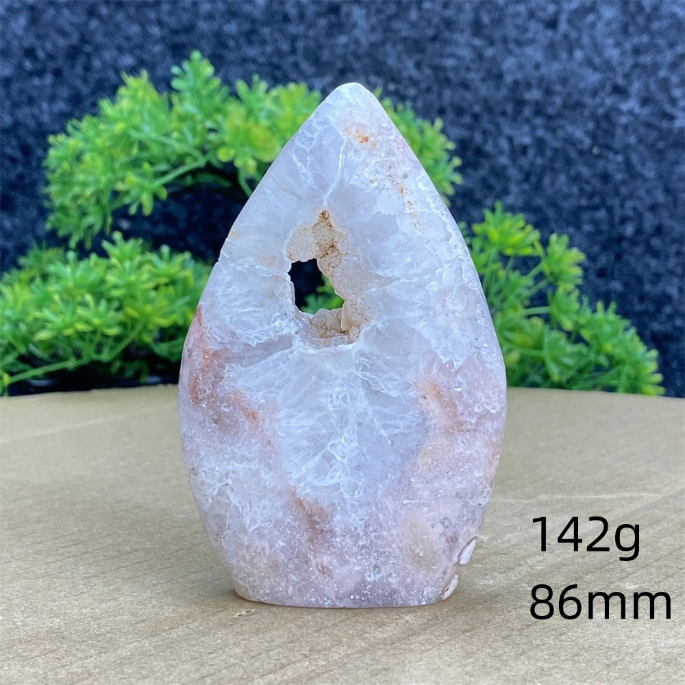 High Quality Agate Crystal 142g