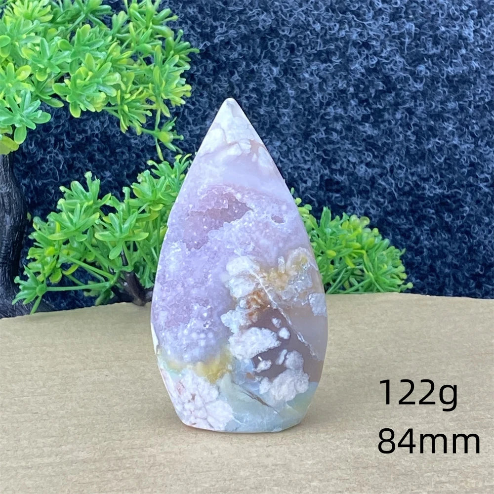 High Quality Agate Crystal 122g