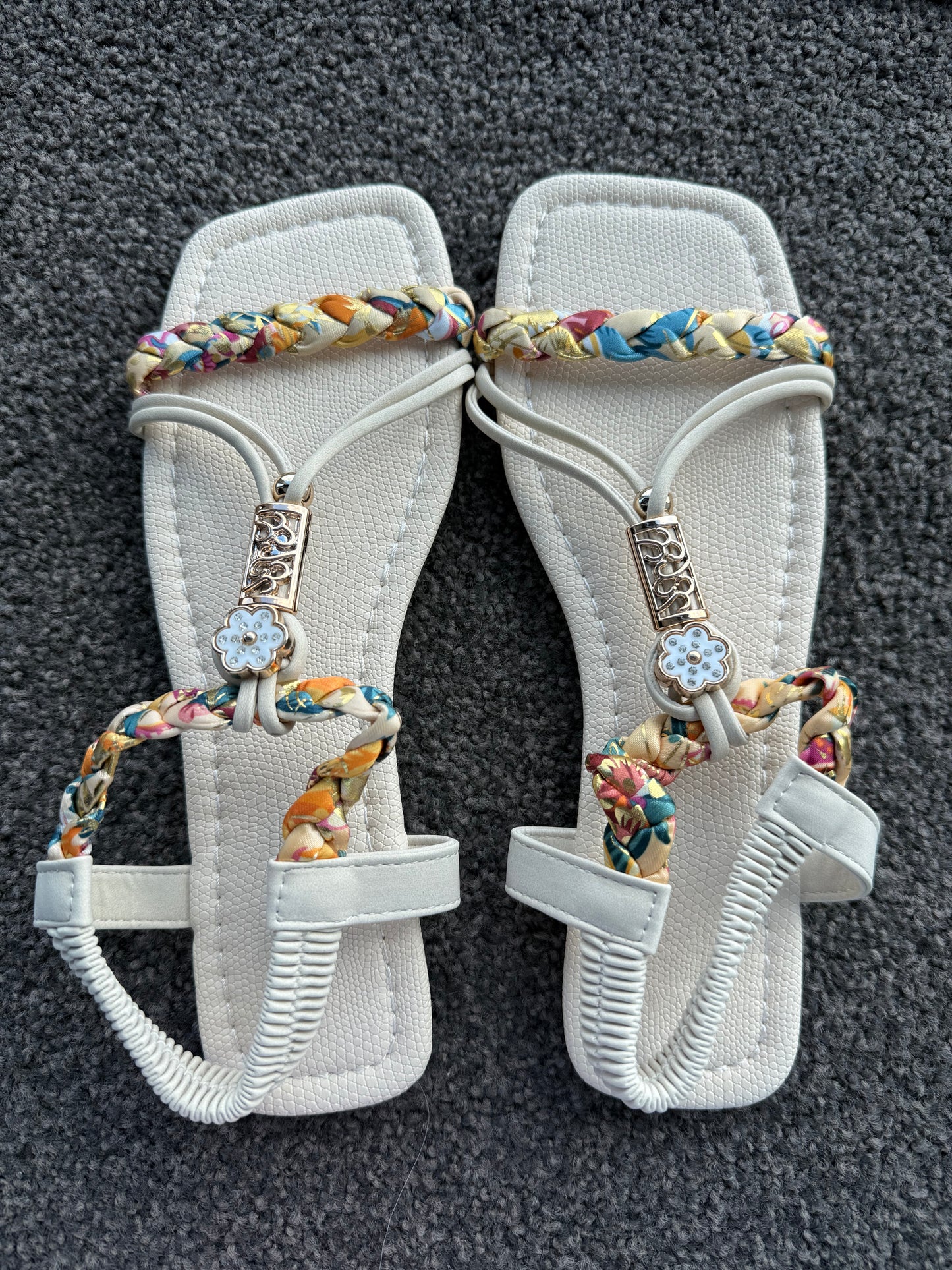 Flat Toe Sandals