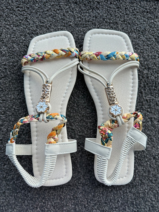 Flat Toe Sandals