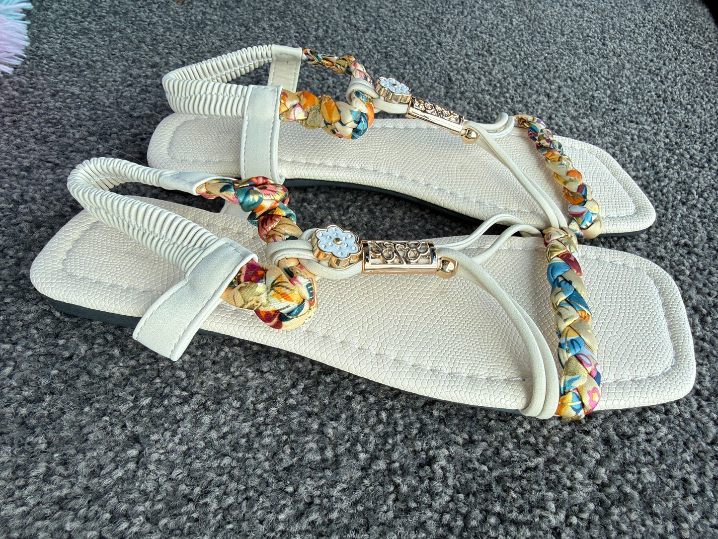 Flat Toe Sandals