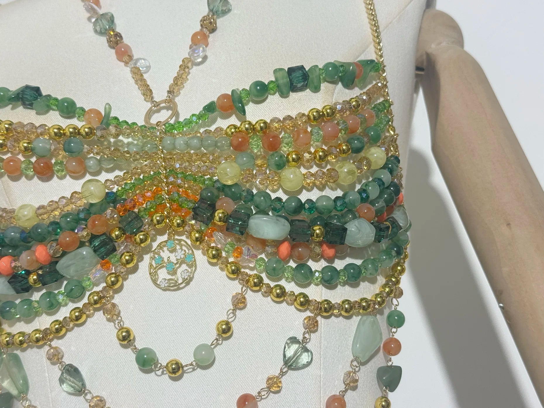 Pretty Body Chain Top