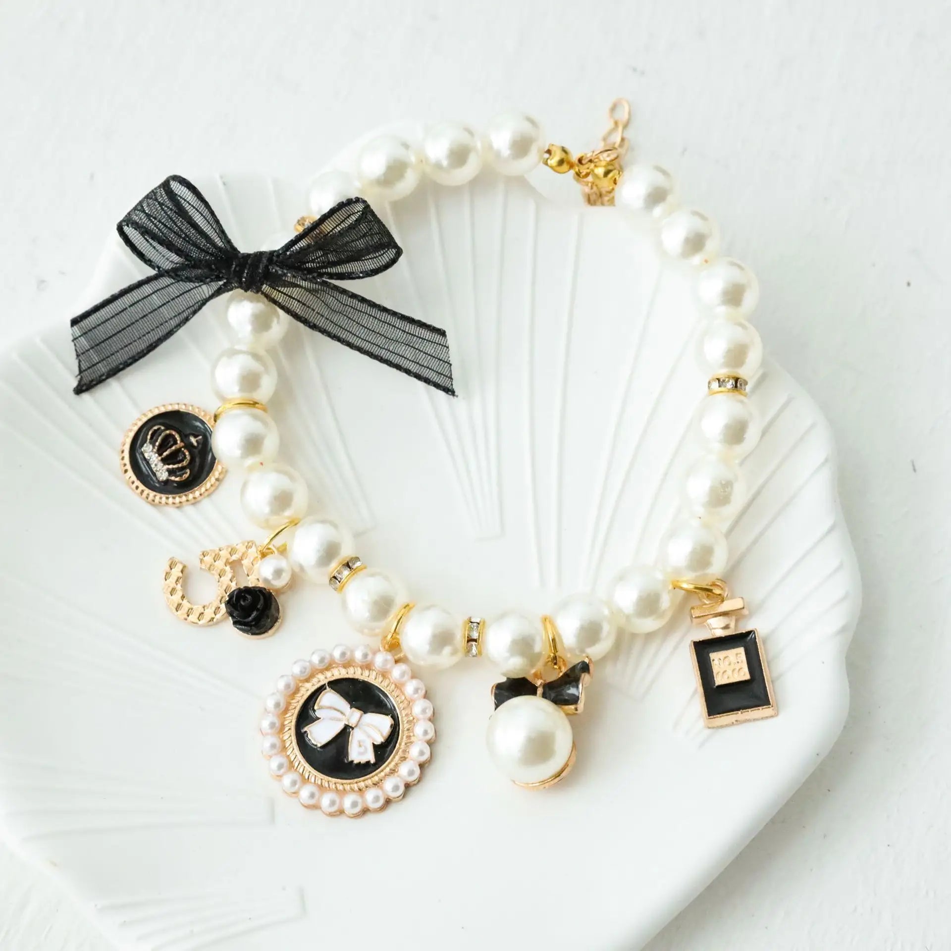 Feminine Pet Collar 🩷