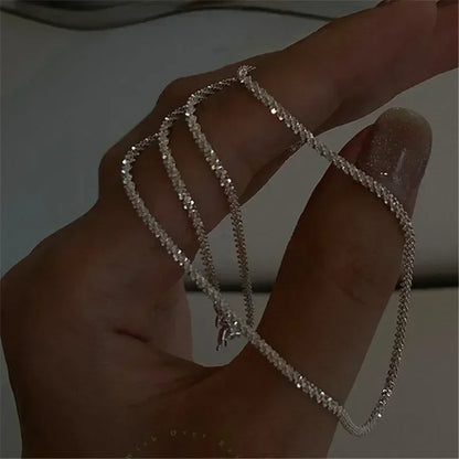 Clavicle Glittery Choker